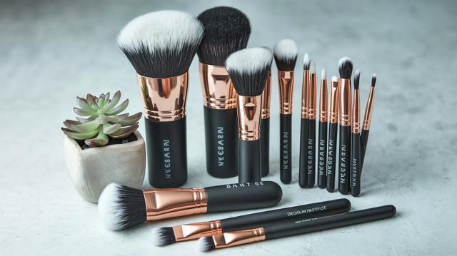 Best Vegan Makeup Brush Sets for Soft & Flawless Beauty Best Vegan Makeup Brush Sets for Soft & Flawless Beauty