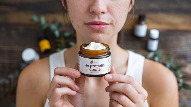 How to Treat Perioral Dermatitis Naturally | Effective Remedies How to Treat Perioral Dermatitis Naturally | Effective Remedies